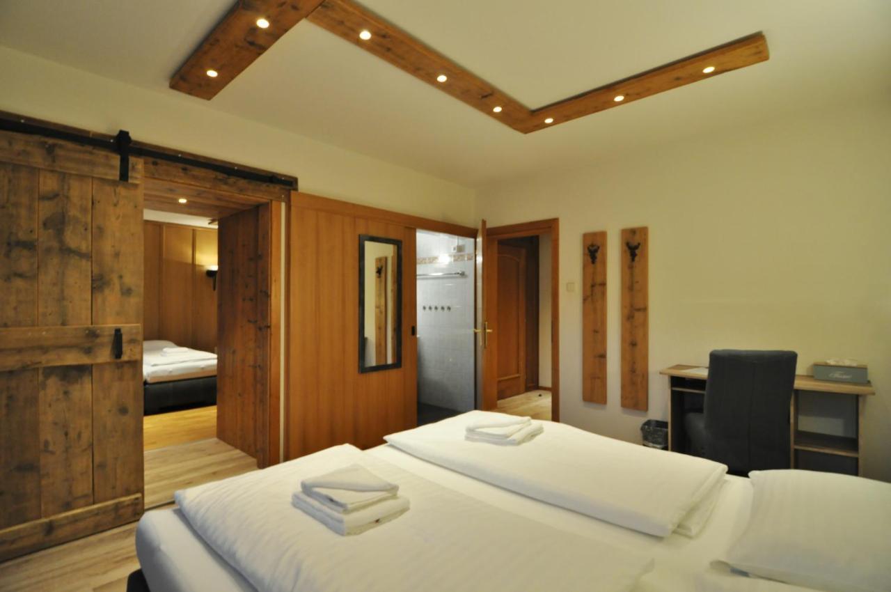 Pension & Apartments Вайсбриах Екстериор снимка